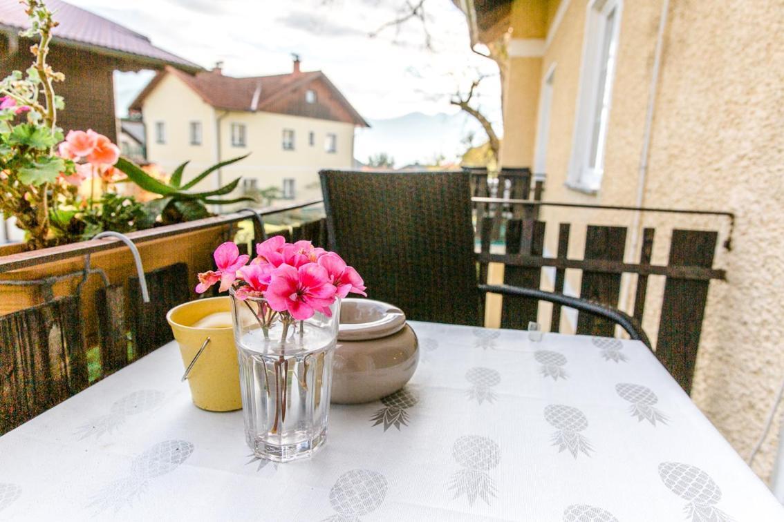 Wohnung Am See Steinbach am Attersee Exterior photo
